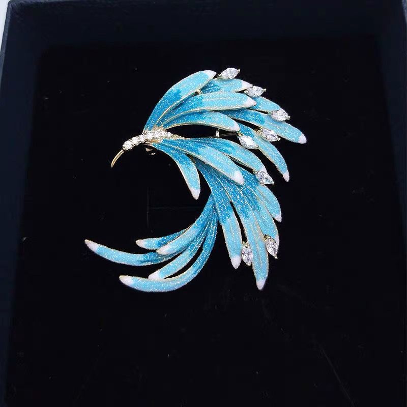 Elegant Vintage Phoenix Brooch With Gradient Enamel And Crystals_voghion.com