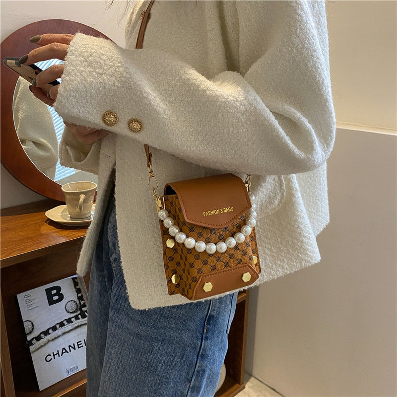 Bag spring and summer women's ins niche new trendy fashion small square bag women's bag pearl all-match crossbody mobile phone bag