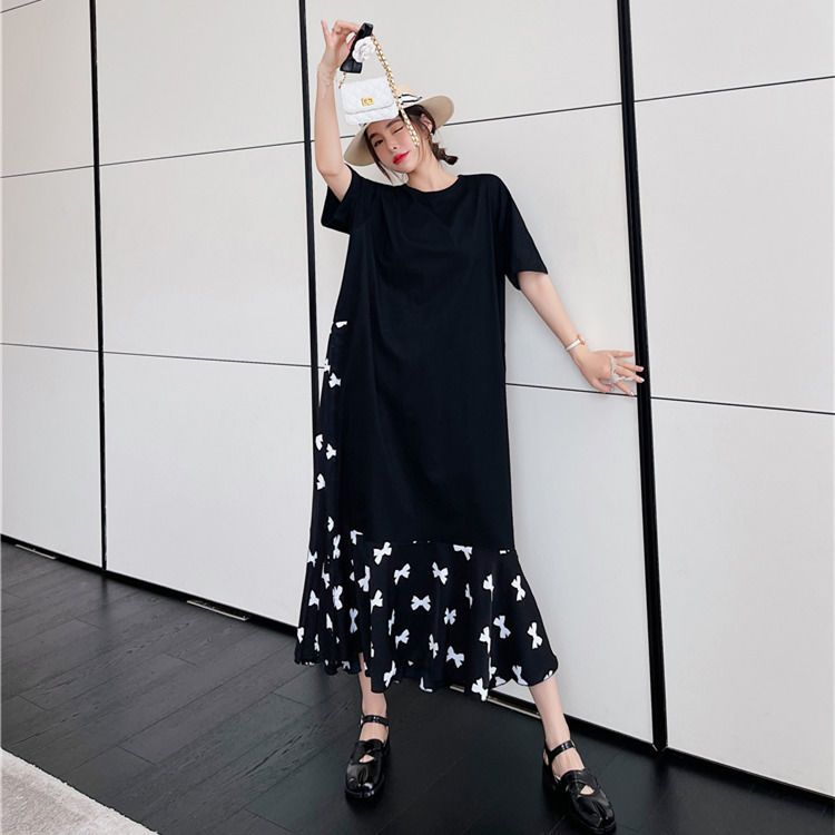 Fat MM extra large size 300 catties splicing T-shirt skirt 2023 summer loose Tibetan meat thin fake two-piece over-the-knee dress
