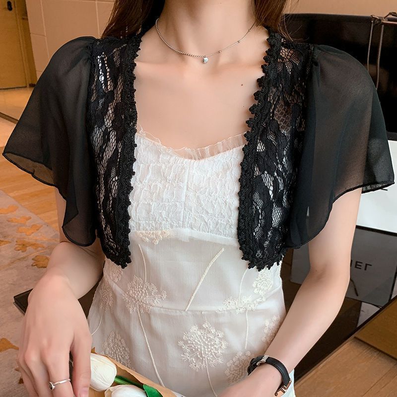 蕾絲小披肩女夏季裙子外搭百搭短款鏤空坎肩薄款雪紡防曬開衫外套