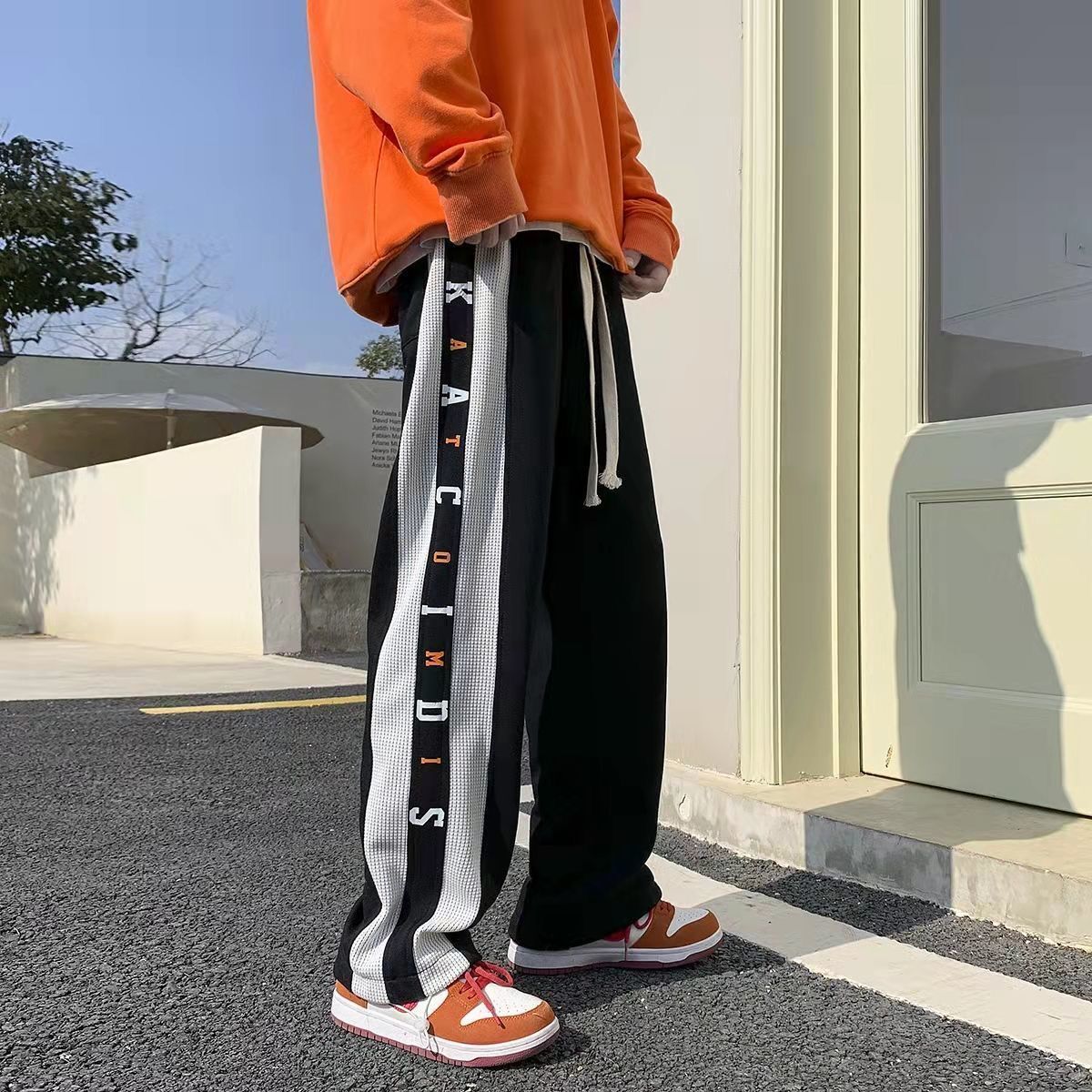 Straight casual pants men's spring sports trousers spring and autumn wide-leg boys loose all-match Hong Kong style trendy brand sweatpants