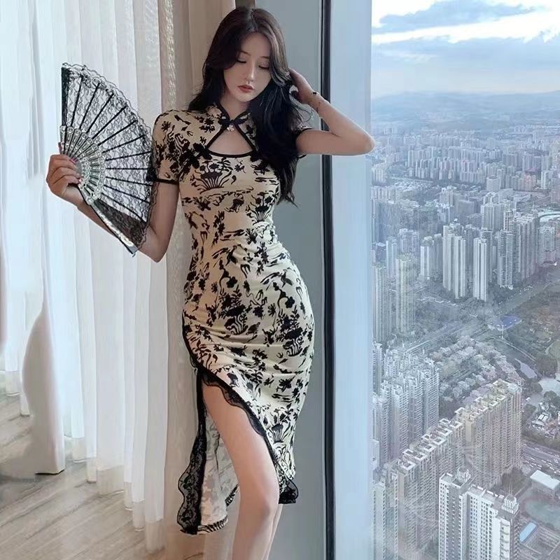 Cheongsam women's improved young style French temperament retro first love skirt waist slimming lace bag hip print dress