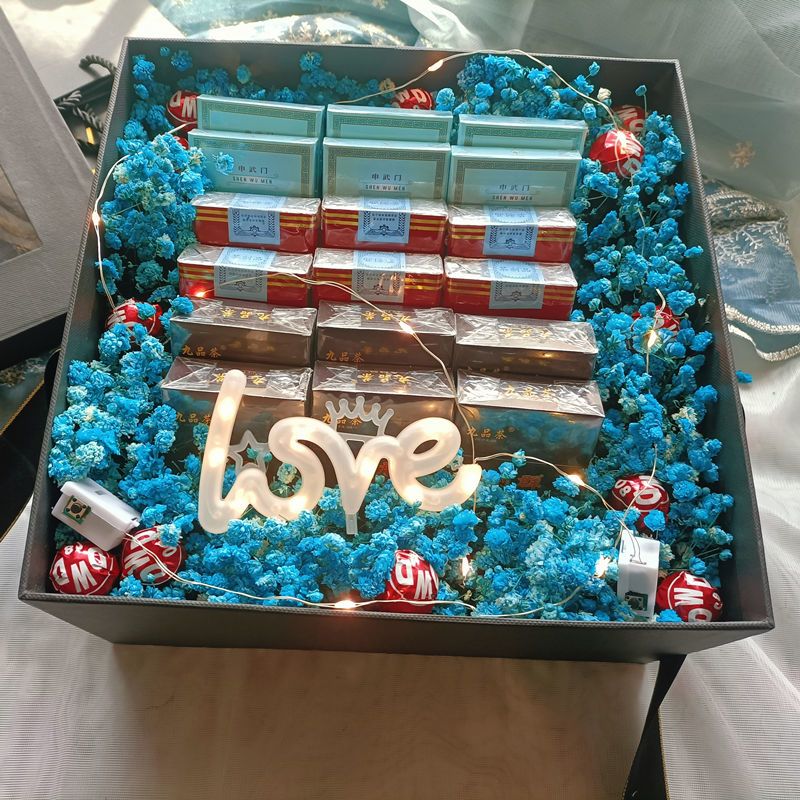情人节礼物满天星花束干花送男朋友礼物生日告白手提创意礼盒装-图5