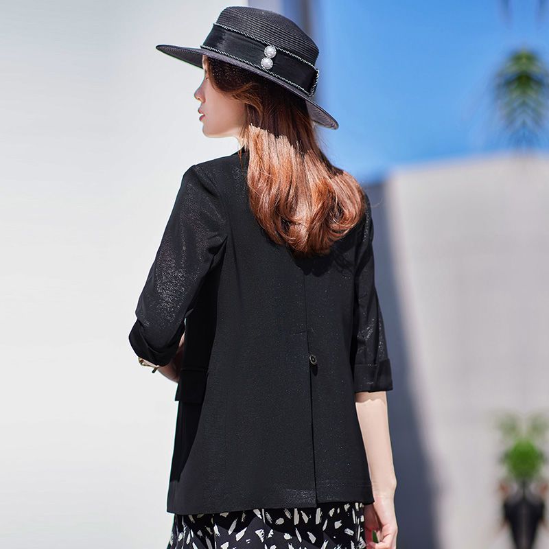 Small suit jacket women's design sense niche small top spring and summer  new casual non-ironing thin suit