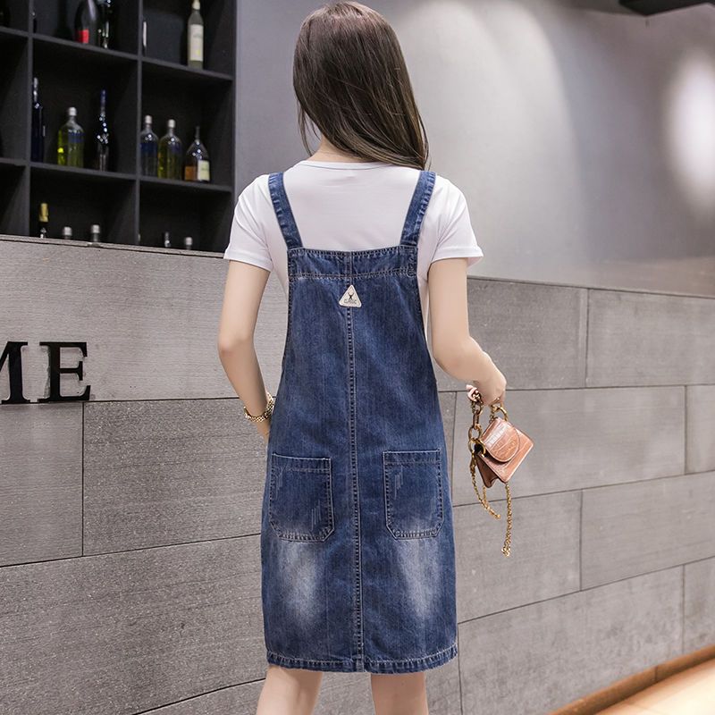 Plus size women's summer 2022 new foreign style age-reducing dress denim suspender skirt fat sister looks thin two-piece suit