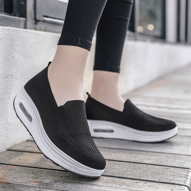 Slip-on flying woven rocking shoes 2022 spring mesh air cushion walking shoes women's thick-soled heightened sports and leisure shoes women
