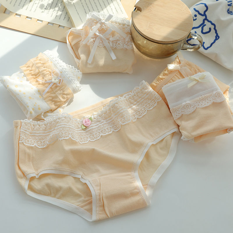 Underwear women's pure cotton mid-waist simple cotton large size antibacterial student girl Japanese skin color high value pure color lace