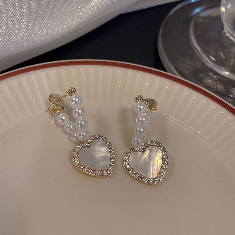 Natural Fritillaria Love Earrings temperament gentle niche design pearl earrings women 2022 New Fashion Earrings