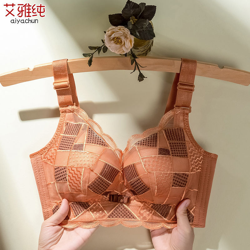 Zodiac year big red underwear without steel ring gathers and adjusts the side breasts to prevent sagging sexy embroidery bra