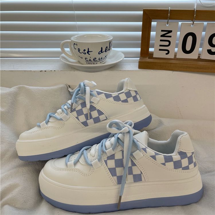 Explosive change big head thick bottom small white shoes women 2023 spring new ins niche checkerboard big head sports board shoes tide