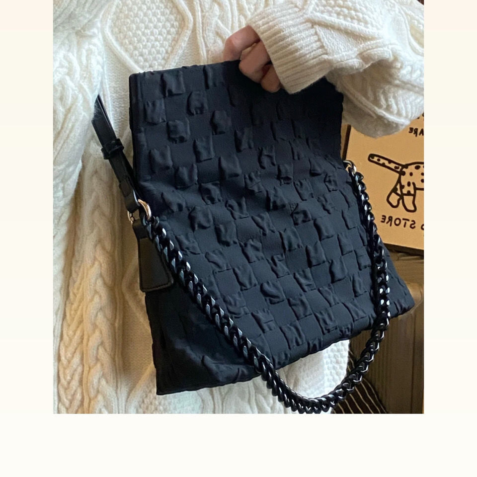 INCA chain postman bag women's canvas bag underarm bag Messenger bag female niche texture ins Korean version  new