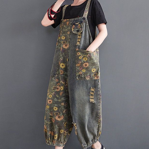 Retro and nostalgic printed holes in denim straps for women 2022 summer new loose Western Style Lantern pants Jumpsuit