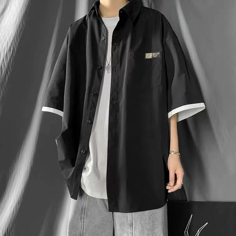 Short sleeve shirt men's loose fake two-piece coat ins Hong Kong style summer new shirt coat Korean fashion ruffian handsome