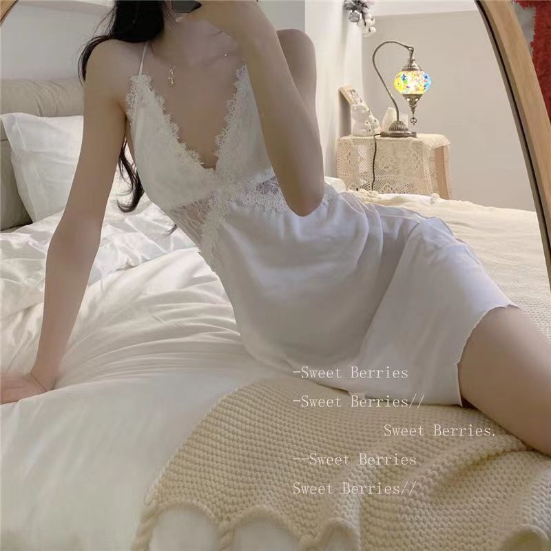 Sexy seduction deep V lace suspender dress beautiful back pajamas women sexy ins style high appearance thin style with breast pad