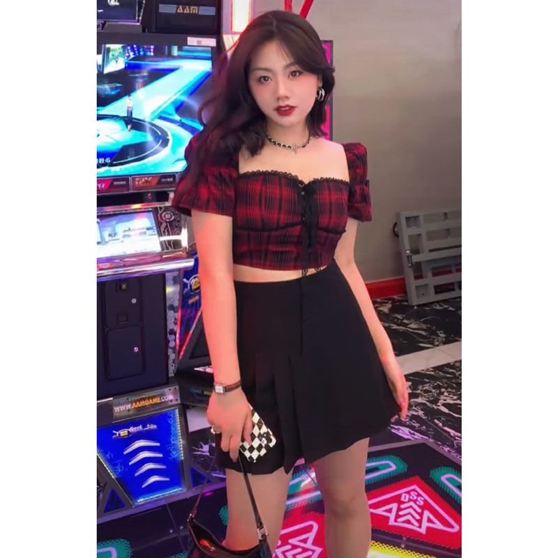 大碼女裝2022夏季方領短款暗黑紅格紋純欲甜心上衣胖mm半身裙套裝