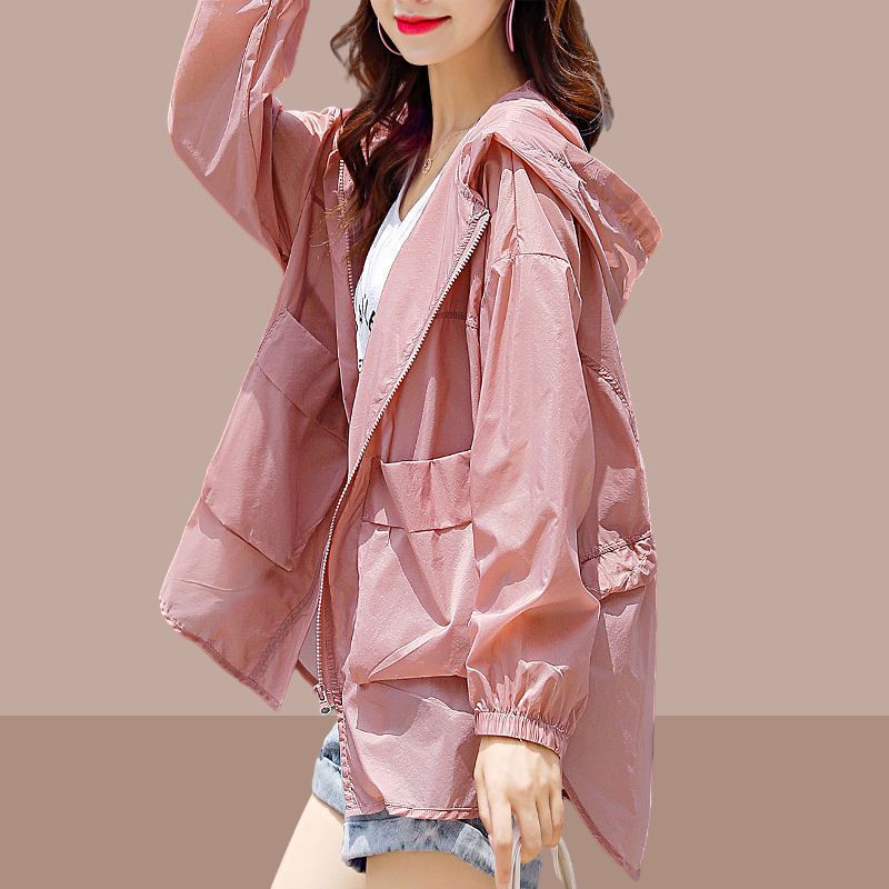 Sunscreen clothing women's 2023 new summer thin section outdoor casual breathable summer thin shirt short coat fashion sunscreen clothing