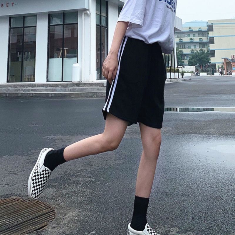 Black five-point pants women's summer Korean version of Harajuku bf style high waist straight wide leg casual shorts students ins tide