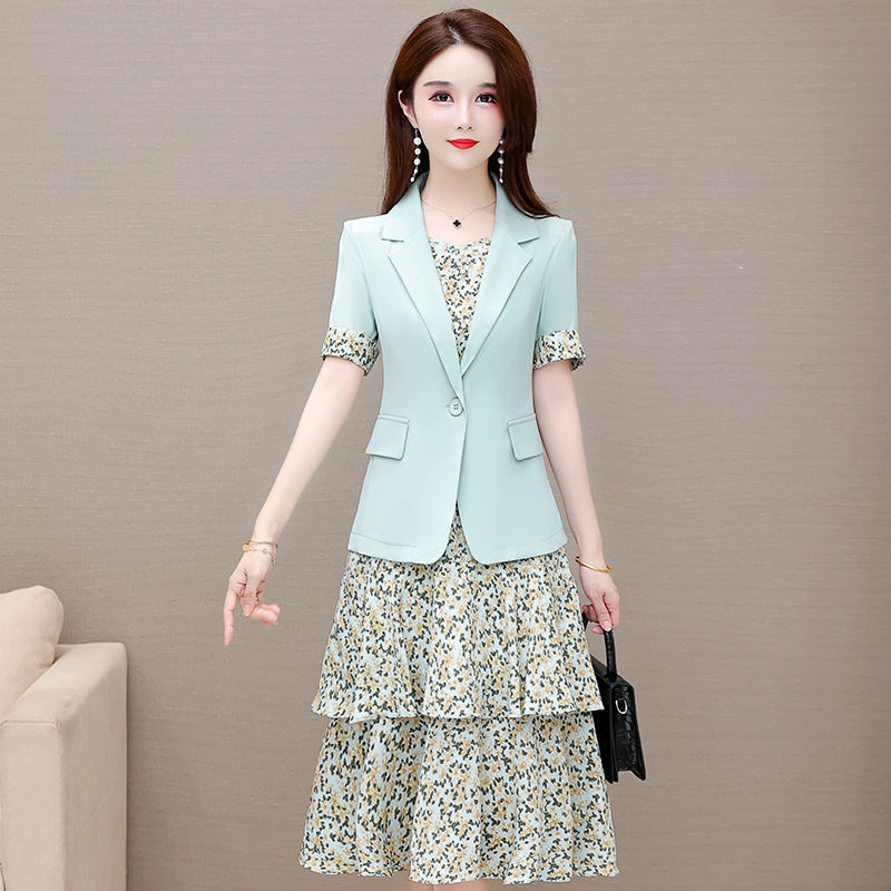 Fashion aging suit jacket floral suspender chiffon dress two piece set spring / summer 2022 suit skirt