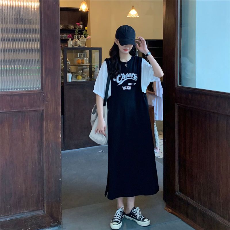 Stitching fake two-piece dress fat MM extra large size 300 catties loose hidden meat slimming letter print over-the-knee T-shirt skirt