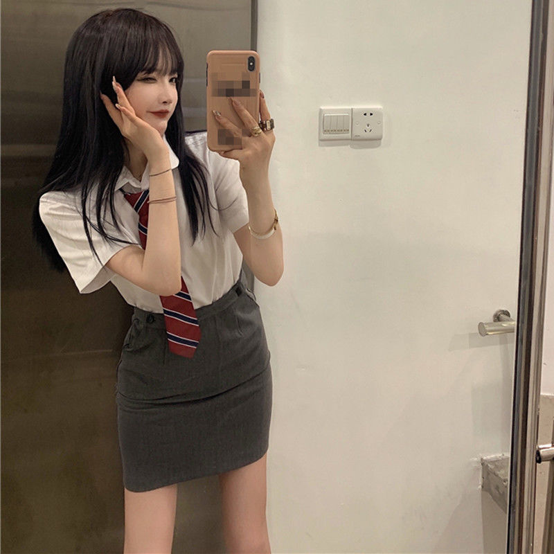 Ins net red style small college wind Polo tie shirt short-sleeved top gray high waist bag hip skirt suit