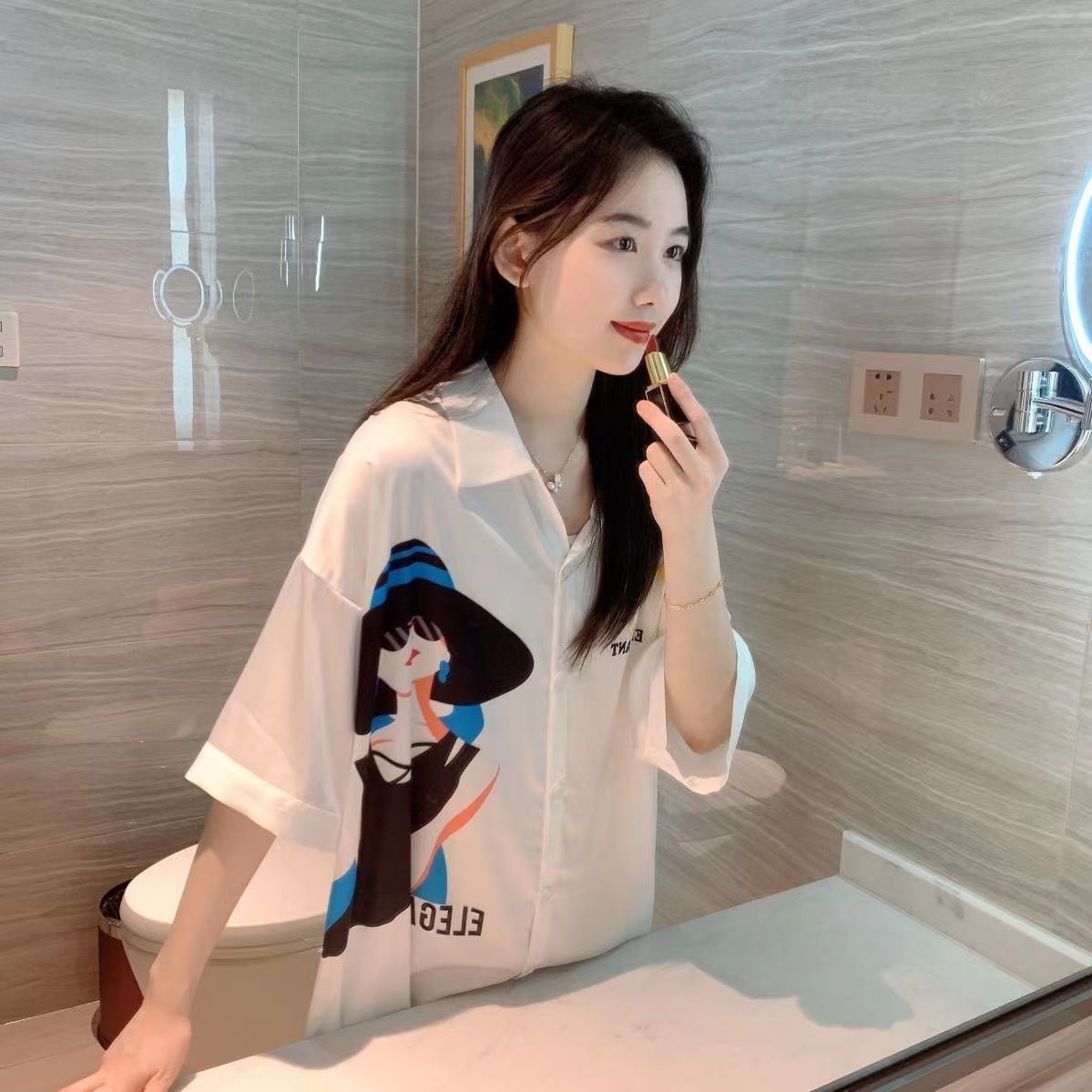 2022 boyfriend wind nightgown female Xia Bing silk thin sexy shirt pajamas Korean sweet cute white medium long