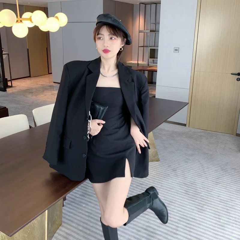 2023 spring new temperament and high-end suit women's hip-covering suspender dress suit jacket bombing the street two-piece set