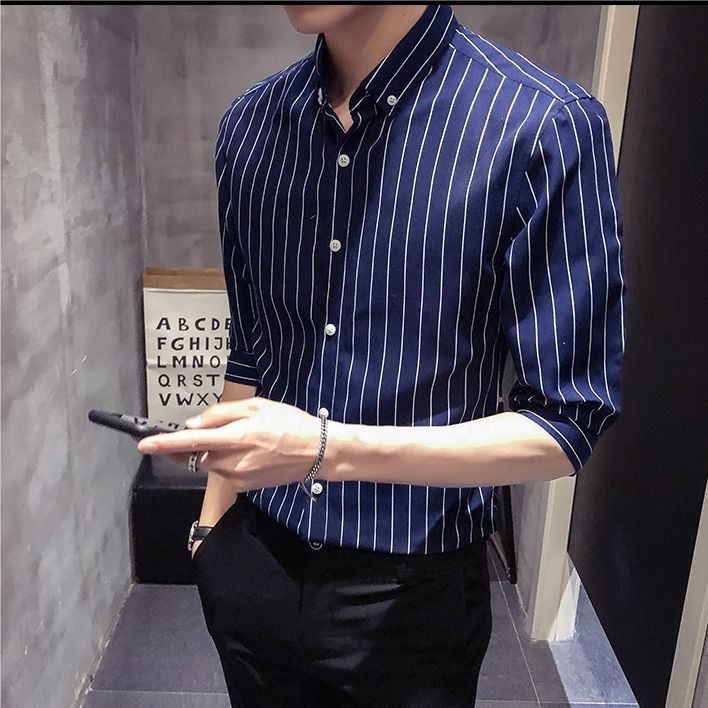 New men's short-sleeved shirt summer thin section Korean version of slim three-quarter-sleeve striped shirt male youth half-sleeved shirt