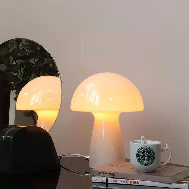 Dormitory eye protection learning table lamp atmosphere bedside small night light Nordic modern simple glass mushroom bedroom decorative light