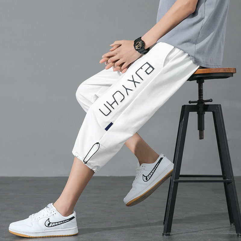 Men's summer new cropped trousers for students and teenagers over the knee, versatile 7-minute pants for men, trendy Korean style handsome sanitary trousers