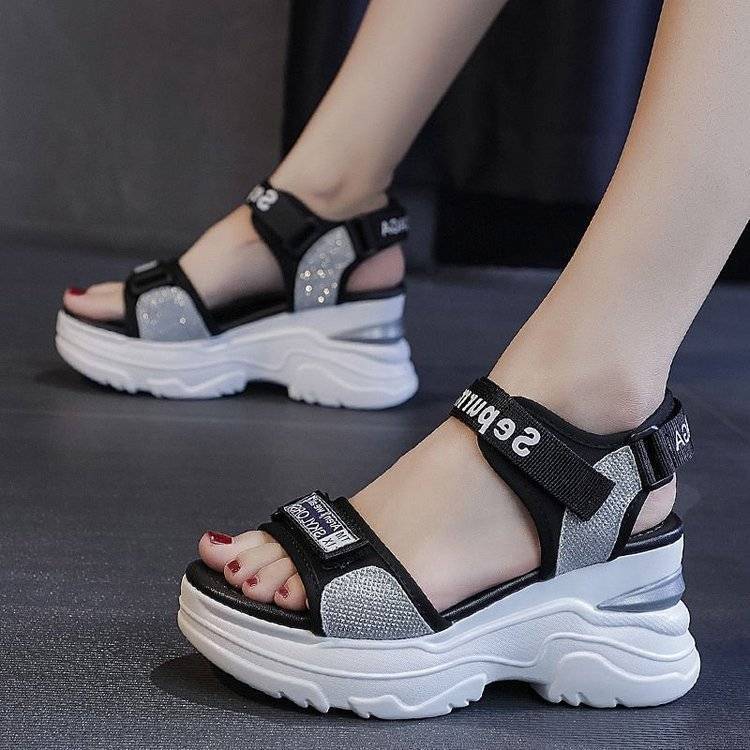 2022 new all-match thick-soled muffin shoes fashion fairy wind with skirt soft bottom wedge summer heightening sandals women