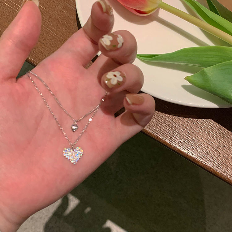 Love necklace women's double-layer high-end design niche light luxury clavicle chain necklace 2022 new ins