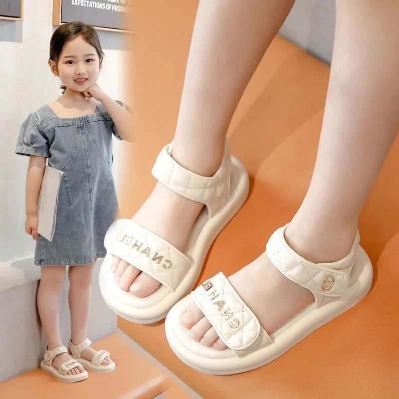 女童涼鞋2023年新款夏季中大童公主兒童小學生女孩防滑軟底沙灘鞋