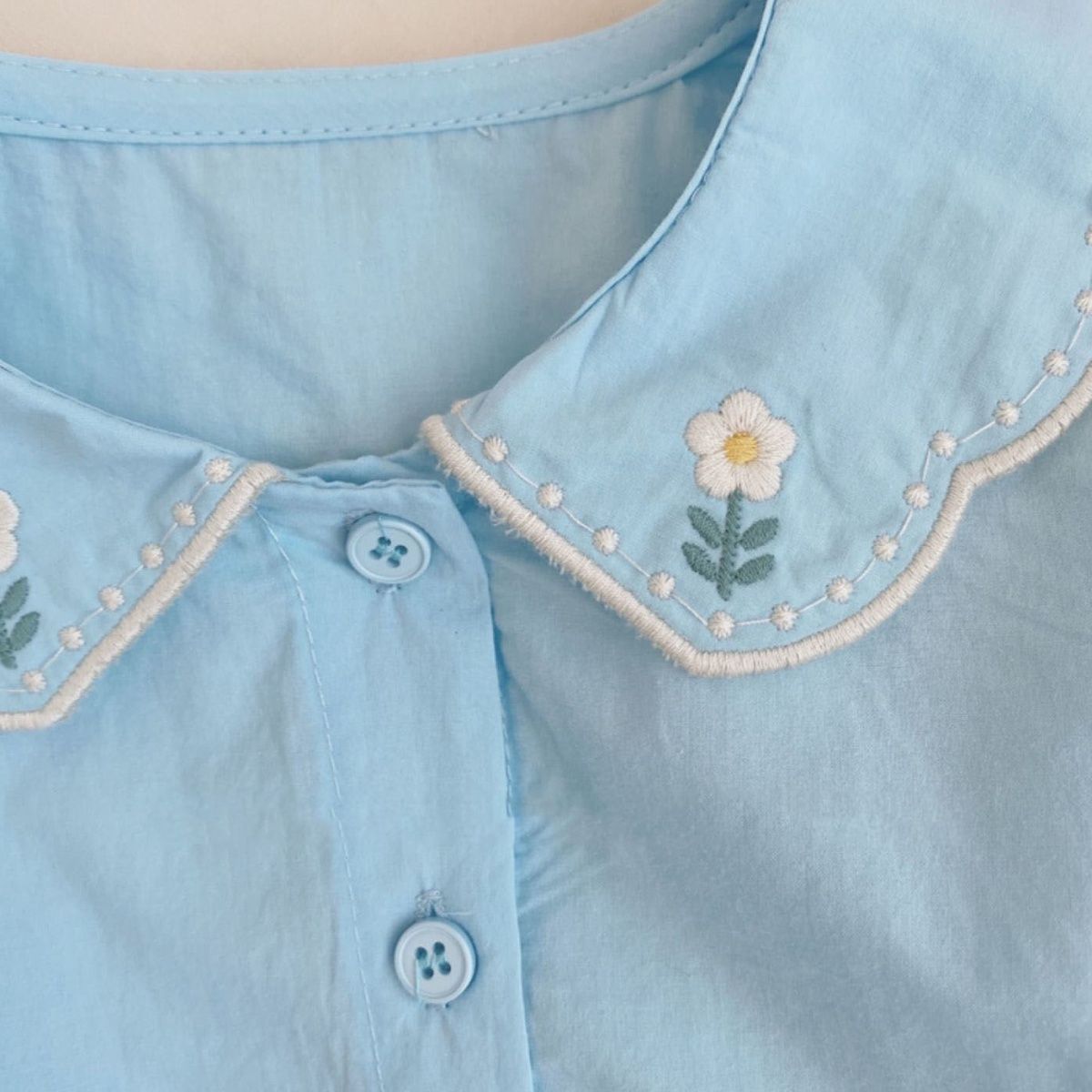Sweet embroidery Korean children's clothing girls summer clothing baby cotton short-sleeved shirt children's doll shirt top two-piece set