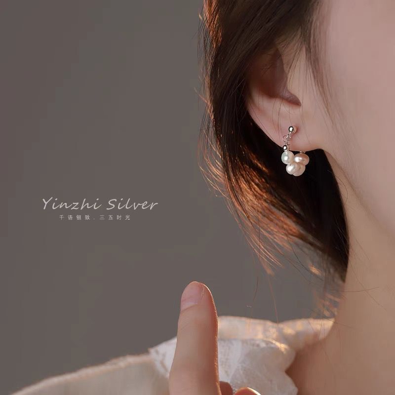 Sterling silver pearl earrings women's niche design earrings, light luxury and high-end 2022 new style trendy earrings