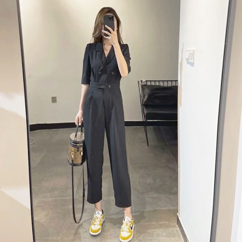 2023 new small man small fragrant wind thin section overalls jumpsuit women's high waist drape black nine-point suit pants summer