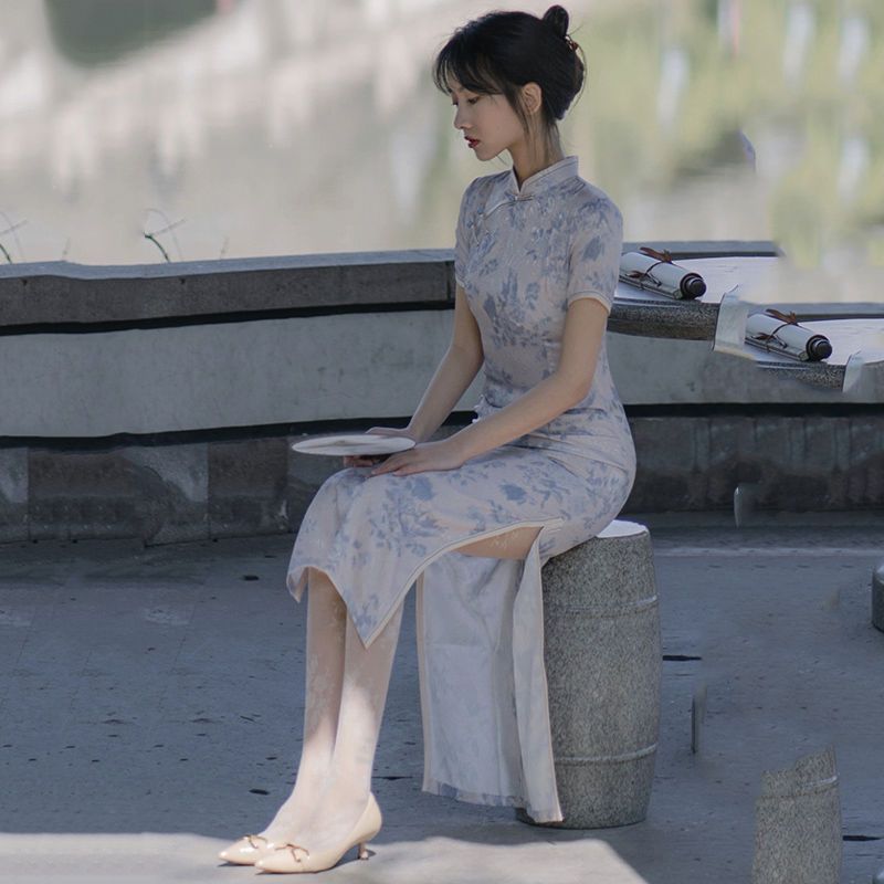 藍色旗袍少女2023年新款夏改良日常復古氣質民國風年輕長款連衣裙