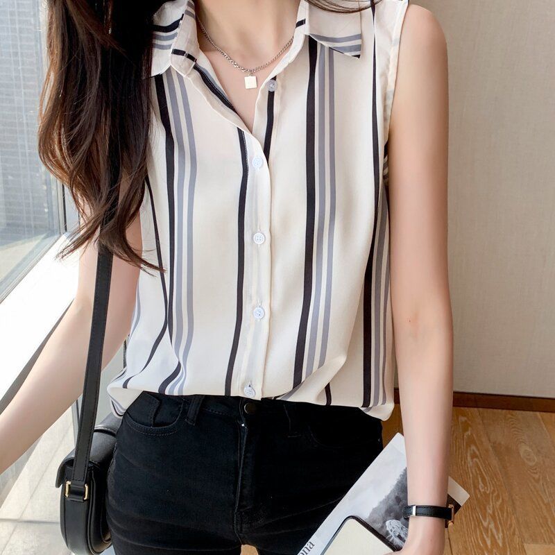 Chiffon shirt short-sleeved women's summer dress 2022 new sleeveless fashion temperament cover belly clothes foreign style small shirt