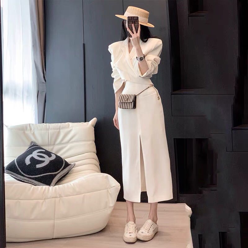 High sense small fragrance skirt 2022 new light familiar style women's temperament professional suit skirt two-piece suit