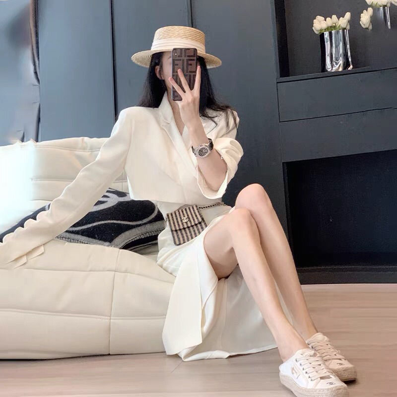 High sense small fragrance skirt 2022 new light familiar style women's temperament professional suit skirt two-piece suit