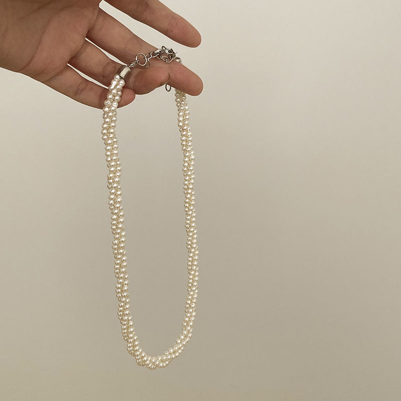 Baroque pearl necklace women's light luxury niche high-end design sense multi-layer twist clavicle chain boudoir honey necklace accessories