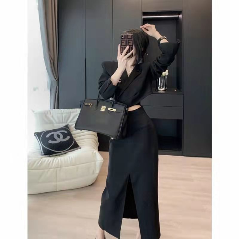 High sense small fragrance skirt 2022 new light familiar style women's temperament professional suit skirt two-piece suit