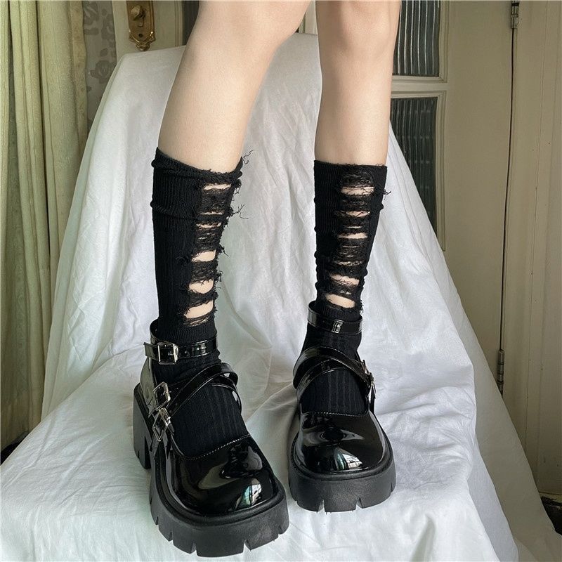 Beggar socks autumn and winter personality mid-tube socks women's sweet and spicy Japanese socks ins all-match niche retro hole stockings tide