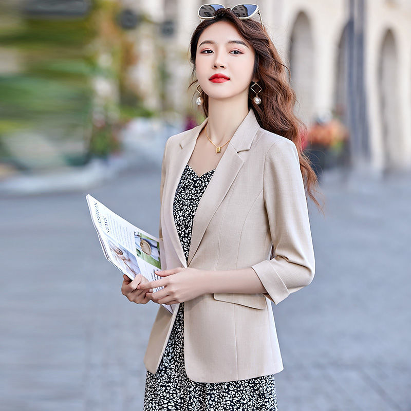 Three-quarter-sleeve beige suit jacket female slim short section  summer thin section small lady small suit jacket