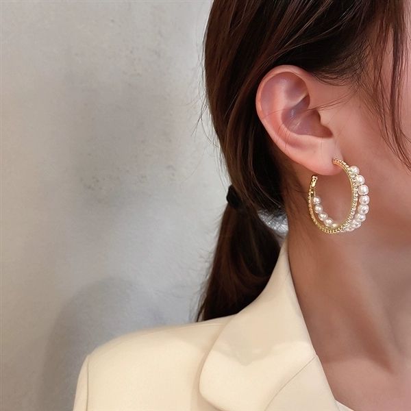 Charmante Perlen Und Glitzernde Diamant Doppel Hoop Ohrringe_voghion.com