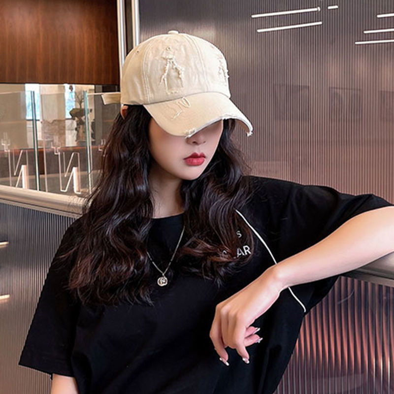 Korean version of the old broken hole black baseball hat female summer personality trendy men and women solid color hip-hop sunshade cap