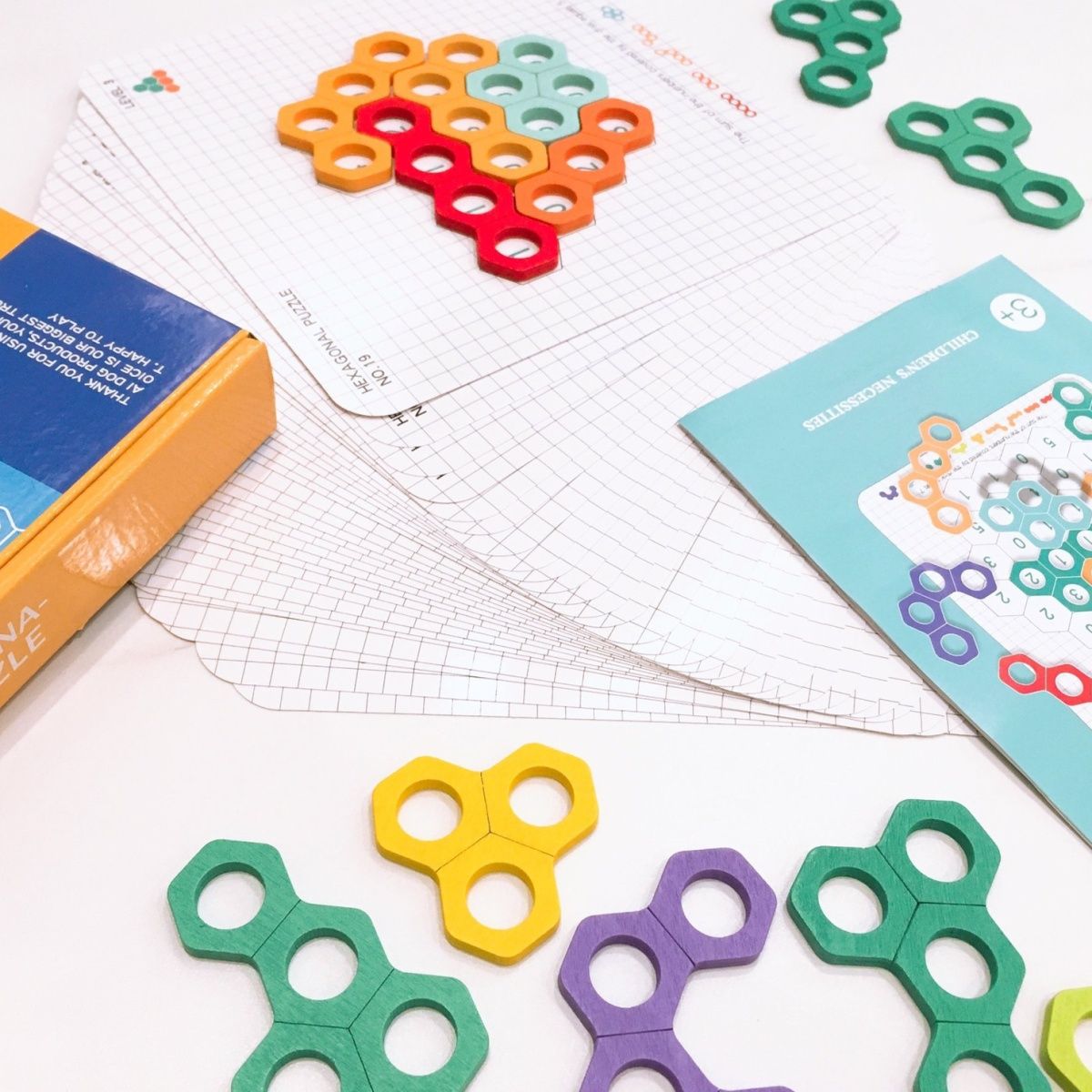 蜂窝趣味百变拼图儿童逻辑思维数字配对六边形桌游儿童益智玩具