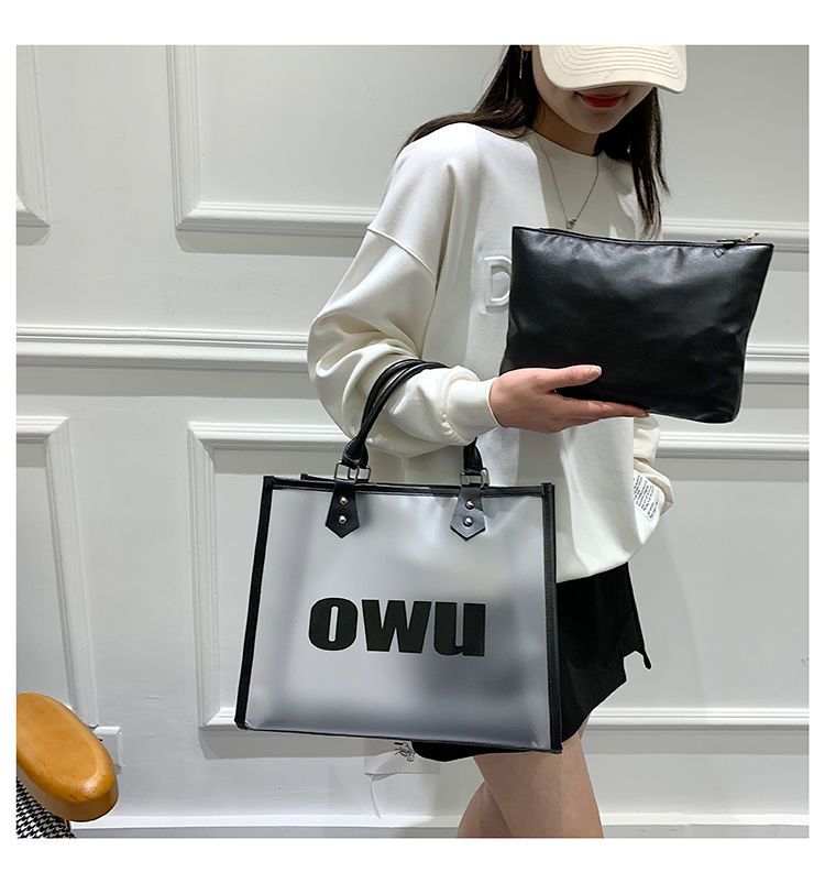 This summer, transparent large capacity are popular for women's 2022 new trendy jelly single shoulder bags with a_voghion.com
