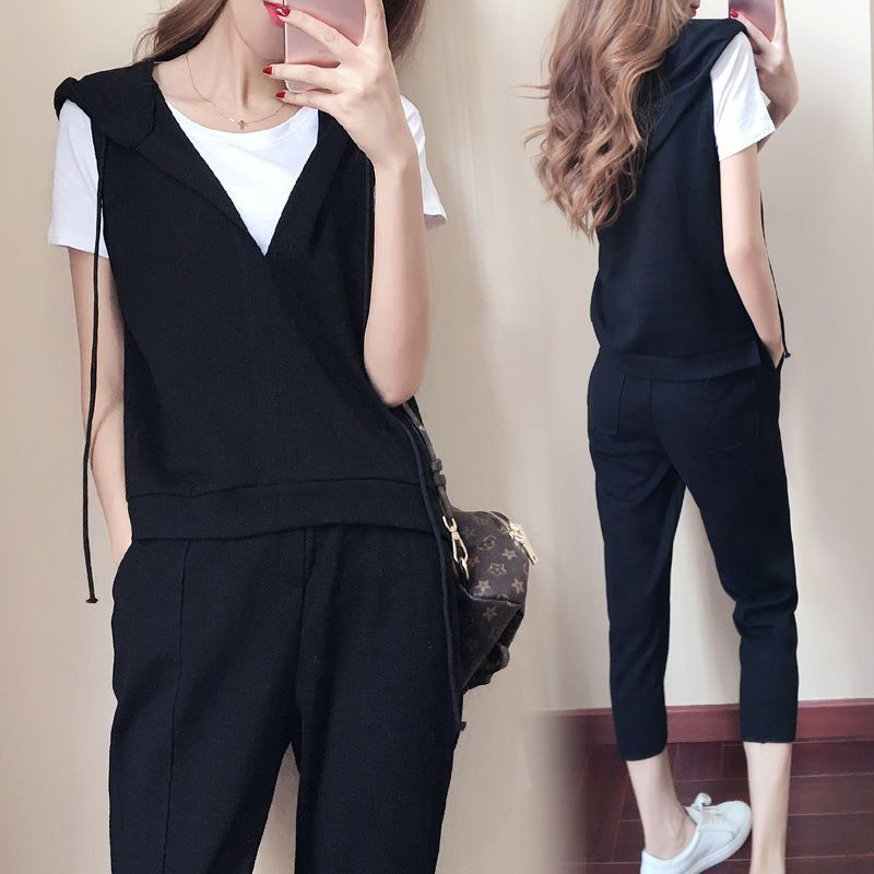300 catties large size women's summer loose T-shirt fashion suit fat sister fashionable age-reducing and thin vest three-piece suit