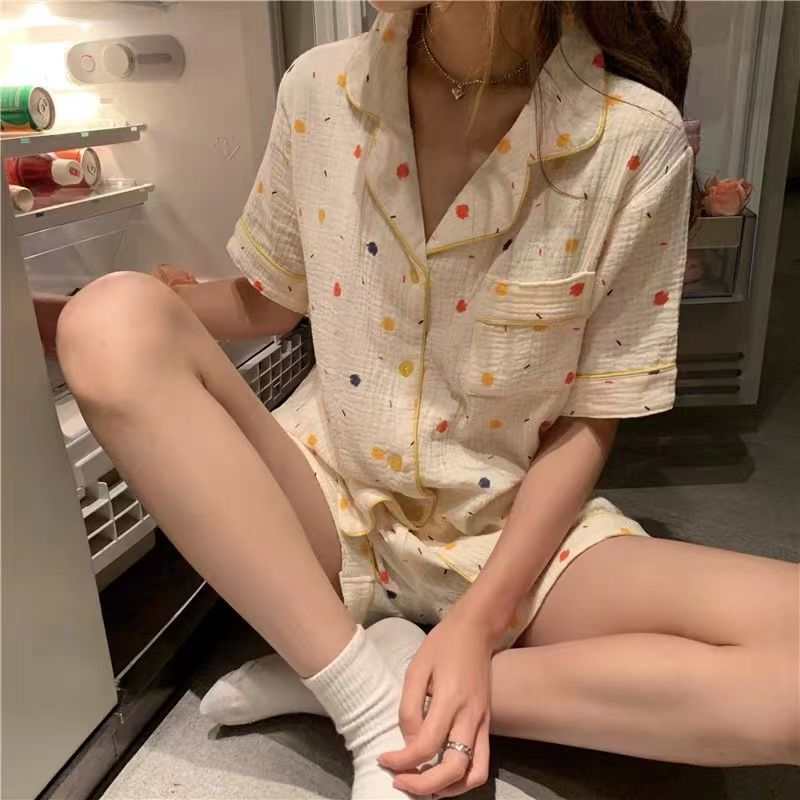 Japanese ins wind pajamas female summer sweet cardigan short-sleeved shorts thin section students can wear home service suits