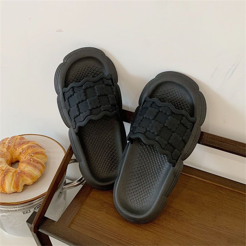 Thin strip personality cute biscuit soft bottom sandals and slippers women summer fashion home bathroom non-slip deodorant slippers